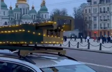 HIMARS-y w świątecznej odsłonie. Zaskakujące nagranie z Kijowa