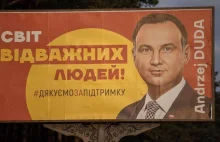 Prezydent Andrzej Duda na plakatach w Irpieniu. Ukraińcy dziękują za wsparcie