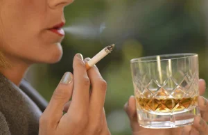 Ceny papierosów i alkoholu 2023. Będą ogromne podwyżki!