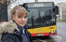 Kama - dziewczyna za kółkiem autobusu w Warszawie