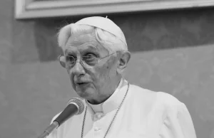 Benedykt XVI będzie pośmiertnie sądzony. W tle sprawa tuszowania pedofilii