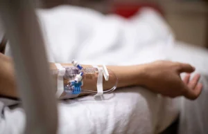 Czy chemioterapia zabija chorych na raka, a konopie indyjskie leczą?