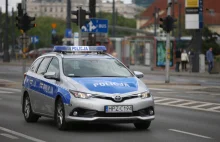 KSP: ponad 2,5 tys. skradzionych samochodów w Warszawie w 2022 roku