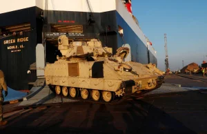 Pakiet broni USA dla Ukrainy obejmuje 50 wozów bojowych Bradley