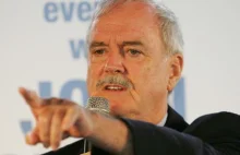 2008rok: Obajtek, wójt Pcimia protestuje: ta reklama nas ośmiesza! John Cleese..