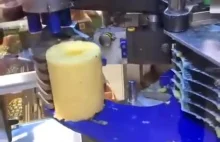 A maszyna do krojenia ananasów wygląda tak.