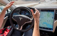 Tesla na autopilocie uciekała przed niemiecką policją