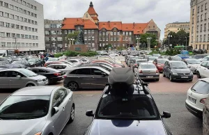 Zabytkowy parking w Katowicach. Tego jeszcze w Polsce nie było