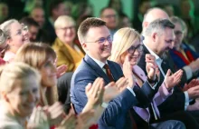 Czy liderzy Polski 2050 Szymona Hołowni łamią partyjną "konstytucję"?