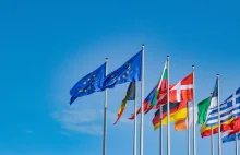 72% uważa, że ich kraj odniósł korzyści z członkostwa w UE