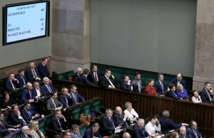 Przedwyborcze przyśpieszenie w PiS. Trzy ciosy w demokrację w ciągu jednego dnia