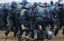 Duży protest przeciwko wyburzeniu wioski Luetzerath w Niemczech