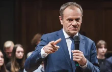 Donald Tusk chwali TVP za profesjonalizm? "Goebbels biłby im brawo"