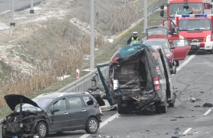 Zginęli pod tirem, bo pobili się na S8. Do więzienia trafi... kierowca tira