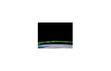 Aurora Borealis i Aurora Australis - zdjęcia zórz wykonane z kosmosu