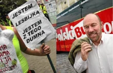 Beka z lewactwa - Homoseksualiści nie jedzą Nutelli i nie jeżdżą Polskim Busem?