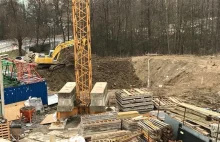 Kraków: Deweloper buduje tam, gdzie nie może, a urzędnicy nic nie wiedzą