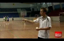 Peter Gade pokazuje w duńskiej TV jak wykonać trick w badmintonie (2008r.)