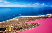 Różowe Jezioro - lot kitesurfem