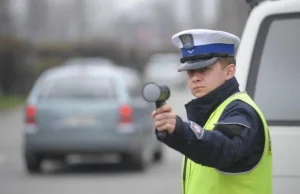 Posłowie zdecydują, czy będą płacić mandaty za prędkość jak zwykli obywatele