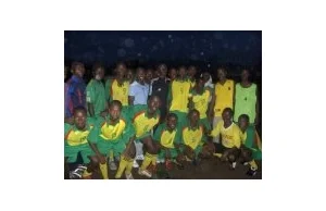 Tutsi i Hutu grają w jednej drużynie... Połączyła ich piłka.
