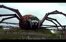 Giant Lego Bricks Spider Crawling in LEGOLAND | Watch out !!