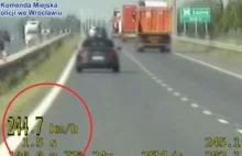 250 km/h na liczniku. Bo śpieszyła się do mechanika [WIDEO]