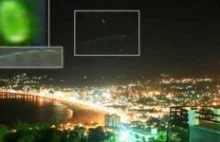Tysiące ludzi oglądało dwa UFO nad Kuwejtem
