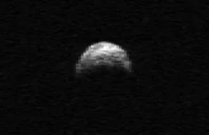 Ogromny asteroid przeleci blisko ziemi 8 listopada 2011r
