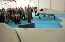 Iran pokazał światu samolot bezzałogowy