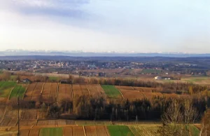 Widok na Tatry z ponad 130km