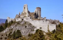 W mroku historii...: Świat w ruinach - Cachtice (Słowacja)
