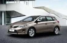 Beżowa Toyota Auris WZ 9904M KRADZIEŻ