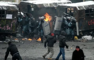 Ukraińska policja niewiarygodnie powściągliwa,w USA użyli by śmiercionośnej siły