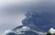 Kryzys lotniczy związany z erupcją wulkanu Agung na Bali