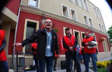NOWA SÓL: Związkowcy i górnicy protestowali pod urzędem miasta w Nowej...
