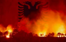 Albańscy bandyci podpalili Grecję