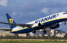 Ryanair chce udostępnić umowę z lotniskiem w Modlinie, ale tylko "wielkiej...