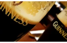 Dziś dzień św. Patryka, patrona Irlandii, okazja by wypić szklaneczkę Guinnessa!