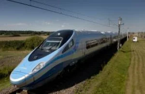 Pendolino nie pomogło. Pasażerowie wysiadają z PKP Intercity