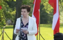 Gronkiewicz-Waltz nie zgadza się na demonstrację przeciwko "Klątwie"