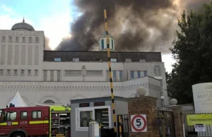 Największy meczet w Europie Zachodniej podpalony