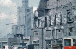Zdjęcia Warszawy i Poznania z 1956