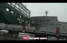 Kolizja masowca z kontenerowcem. Taiwan