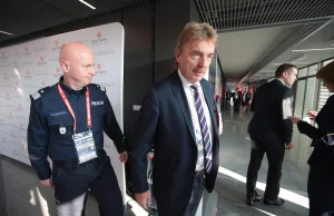 "Game over!". Zbigniew Boniek nie będzie już negocjować z grupami...