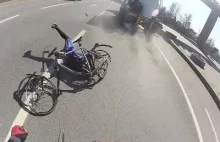 Potrącenie rowerzysty przez ciężarówkę 11 04 2015r