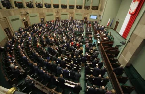 Sejm zabrał Rzecznikowi Praw Obywatelskich, a dał na Światowe Dni Młodzieży