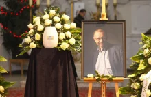 Pogrzeb Romualda Dębskiego zakłócony