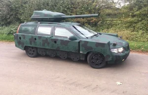 Volvo V70 w militarnym przebraniu trafiło na sprzedaż