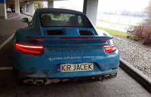 Porsche 911 turbo S "w uznaniu za 16 lat pracy"